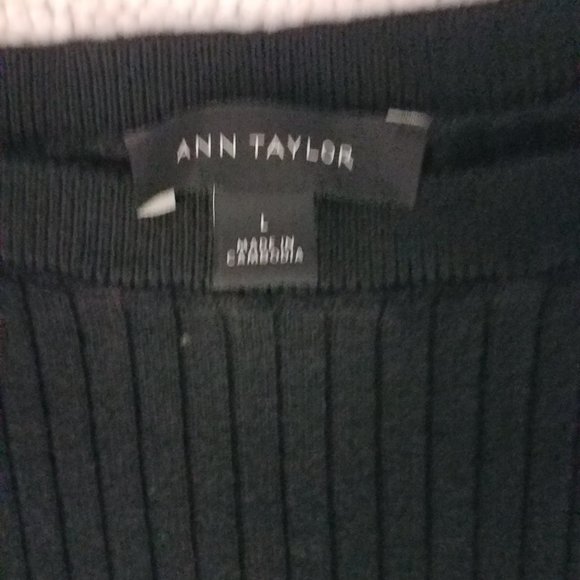 Ann Taylor Black Striped Ribbed Sweater - Large L - NWOT - Picture 5 of 10